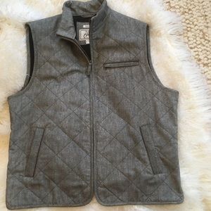 NWOT Men’s Grey Donegal Diamond Quilted Vest